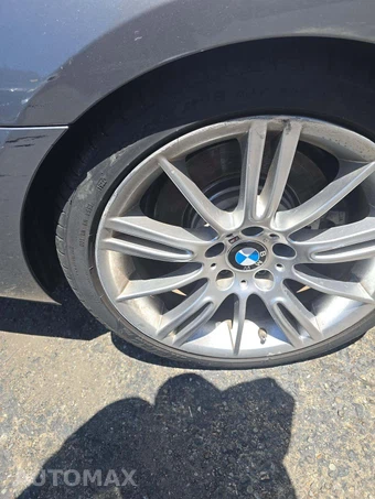 2013 BMW 3 Series Convertible 335i - miniatura 30