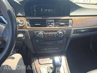 2013 BMW 3 Series Convertible 335i - miniatura 7