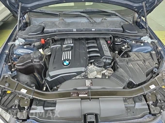 2013 BMW 3 Series Coupe 328i - miniatura 12