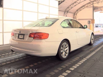 2013 BMW 3 Series Coupe 328i xDrive - miniatura 4