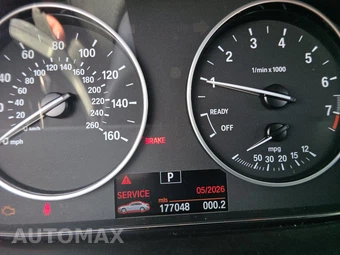 2013 BMW 3 Series Sedan 328i - miniatura 12