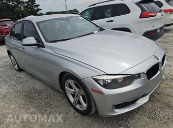 2013 BMW 3 Series Sedan 328i - miniatura 2
