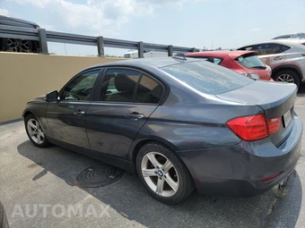 2013 BMW 3 Series Sedan 328i – miniatura 6