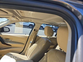 2013 BMW 3 Series Sedan 328i - miniatura 11