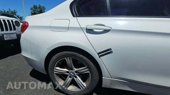 2013 BMW 3 Series Sedan 328i – miniatura 29
