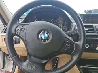 2013 BMW 3 Series Sedan 328i - miniatura 10