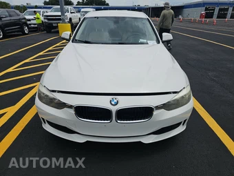 2013 BMW 3 Series Sedan 328i - miniatura 2