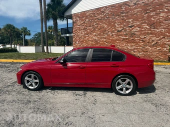 2013 BMW 3 Series Sedan 328i - miniatura 2