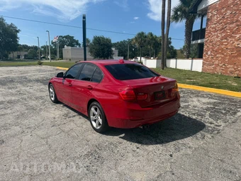 2013 BMW 3 Series Sedan 328i - miniatura 3