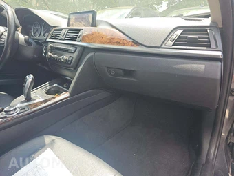 2013 BMW 3 Series Sedan 328i – miniatura 19