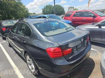 2013 BMW 3 Series Sedan 328i – miniatura 2