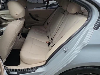 2013 BMW 3 Series Sedan 328i xDrive MODERN LINE - miniatura 8