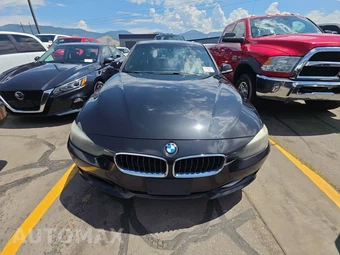 2013 BMW 3 Series Sedan 328i xDrive SPORT LINE - miniatura 2