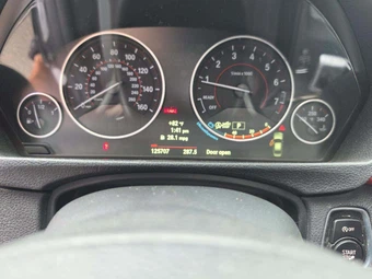 2013 BMW 3 Series Sedan 328i xDrive SPORT LINE - miniatura 6