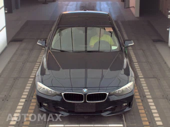 2013 BMW 3 Series Sedan 328i xDrive - miniatura 2