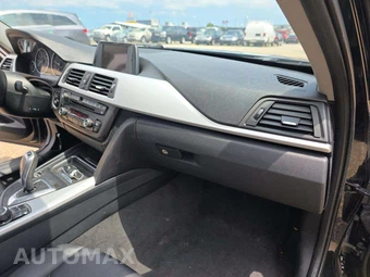 2013 BMW 3 Series Sedan 328i xDrive - miniatura 19