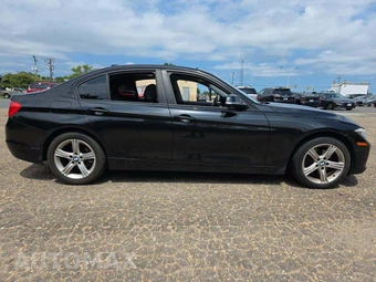 2013 BMW 3 Series Sedan 328i xDrive - miniatura 4