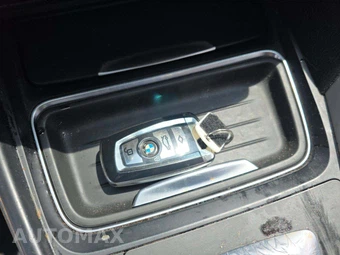2013 BMW 3 Series Sedan 328i xDrive - miniatura 8