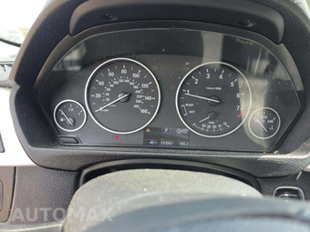 2013 BMW 3 Series Sedan 328i xDrive - miniatura 9