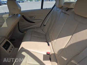 2013 BMW 3 Series Sedan 328i xDrive - miniatura 13