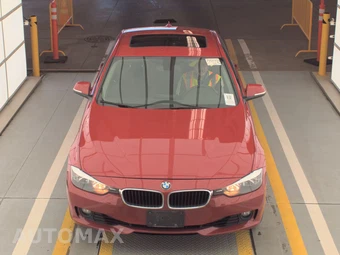 2013 BMW 3 Series Sedan 328i xDrive - miniatura 2