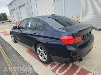 2013 BMW 3 Series Sedan 328i xDrive - miniatura 6