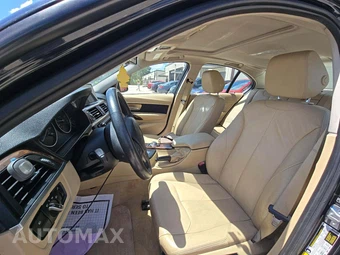 2013 BMW 3 Series Sedan 328i xDrive - miniatura 3