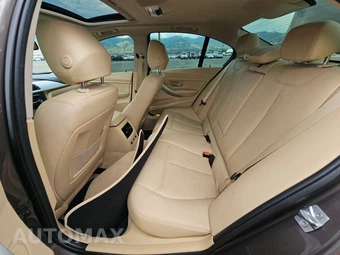 2013 BMW 3 Series Sedan 328i xDrive - miniatura 13