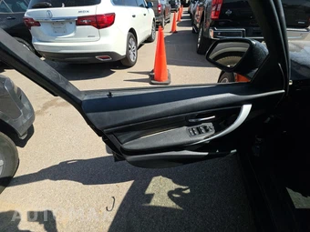 2013 BMW 3 Series Sedan 328i xDrive - miniatura 9