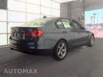2013 BMW 3 Series Sedan 328i xDrive - miniatura 4