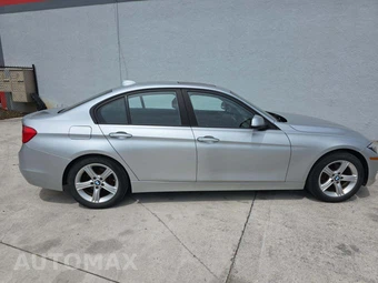 2013 BMW 3 Series Sedan 328i xDrive - miniatura 4