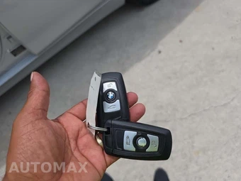 2013 BMW 3 Series Sedan 328i xDrive - miniatura 8