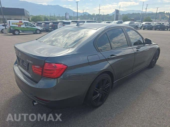 2013 BMW 3 Series Sedan 335i xDrive - miniatura 3