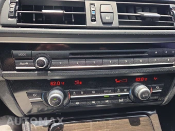 2013 BMW 5 Series 528i - miniatura 10
