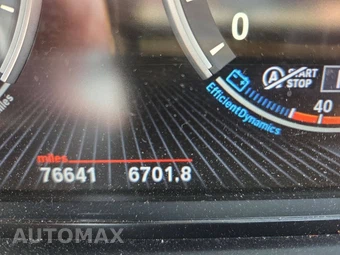2013 BMW 5 Series 528i - miniatura 11