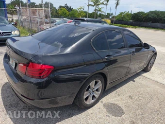 2013 BMW 5 Series 528i - miniatura 2
