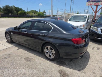 2013 BMW 5 Series 528i - miniatura 3