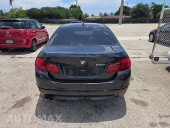 2013 BMW 5 Series 528i - miniatura 6