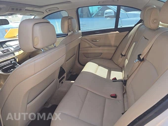 2013 BMW 5 Series Sedan 528i – miniatura 13
