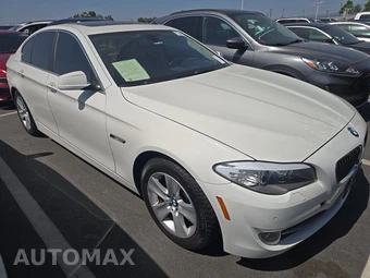 2013 BMW 5 Series Sedan 528i – miniatura 3