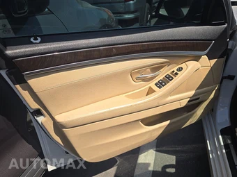 2013 BMW 5 Series Sedan 528i – miniatura 9