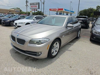 2013 BMW 5 Series Sedan 528i