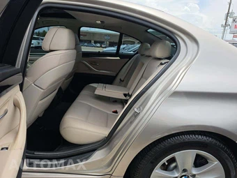 2013 BMW 5 Series Sedan 528i - miniatura 13