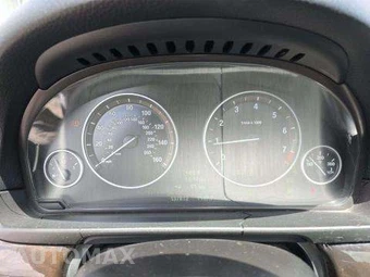 2013 BMW 5 Series Sedan 528i – miniatura 10