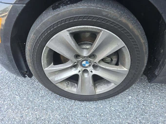 2013 BMW 5 Series Sedan 528i xDrive – miniatura 21