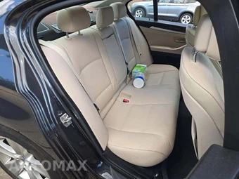 2013 BMW 5 Series Sedan 528i xDrive - miniatura 16
