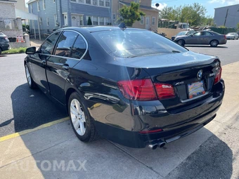 2013 BMW 5 Series Sedan 528i xDrive - miniatura 13