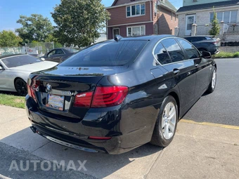 2013 BMW 5 Series Sedan 528i xDrive - miniatura 16