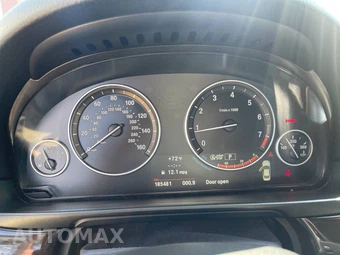 2013 BMW 5 Series Sedan 528i xDrive - miniatura 22