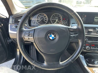 2013 BMW 5 Series Sedan 528i xDrive - miniatura 23